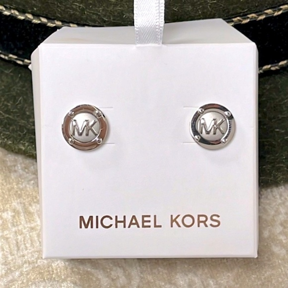 Brand New Michael Kors Silver Tone Round Post Logo Earrings